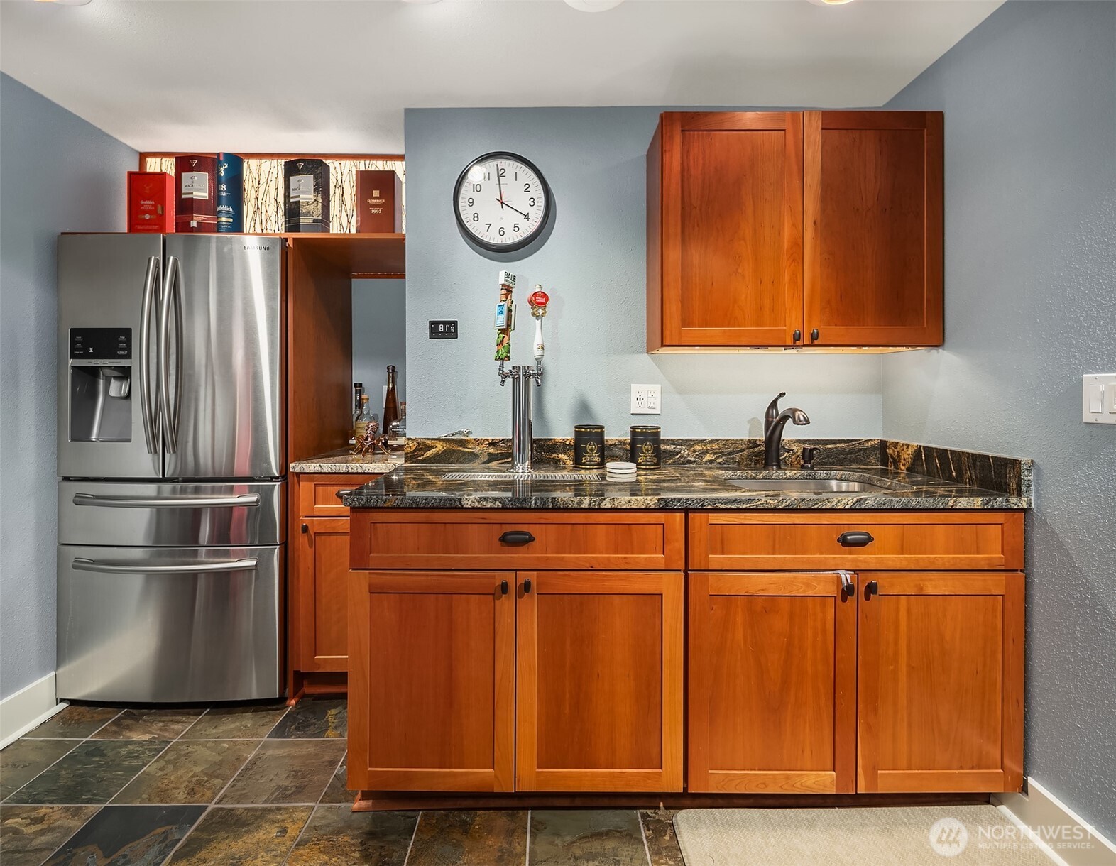 17003 Talbot Road , Edmonds, WA 98026