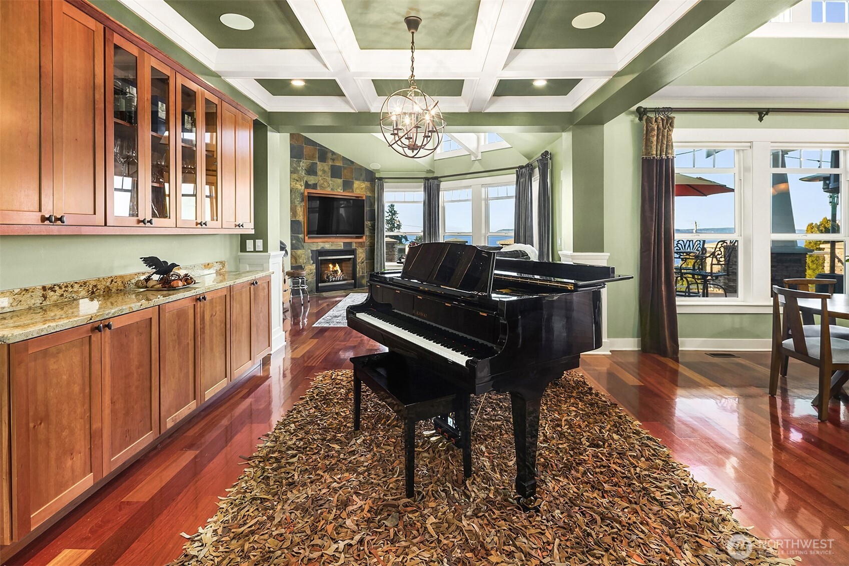17003 Talbot Road , Edmonds, WA 98026