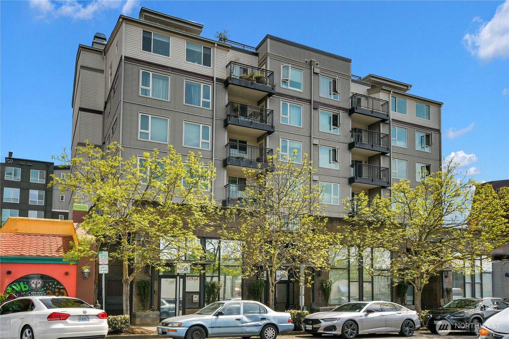 12334 31st Avenue NE #607, Seattle, WA 98125