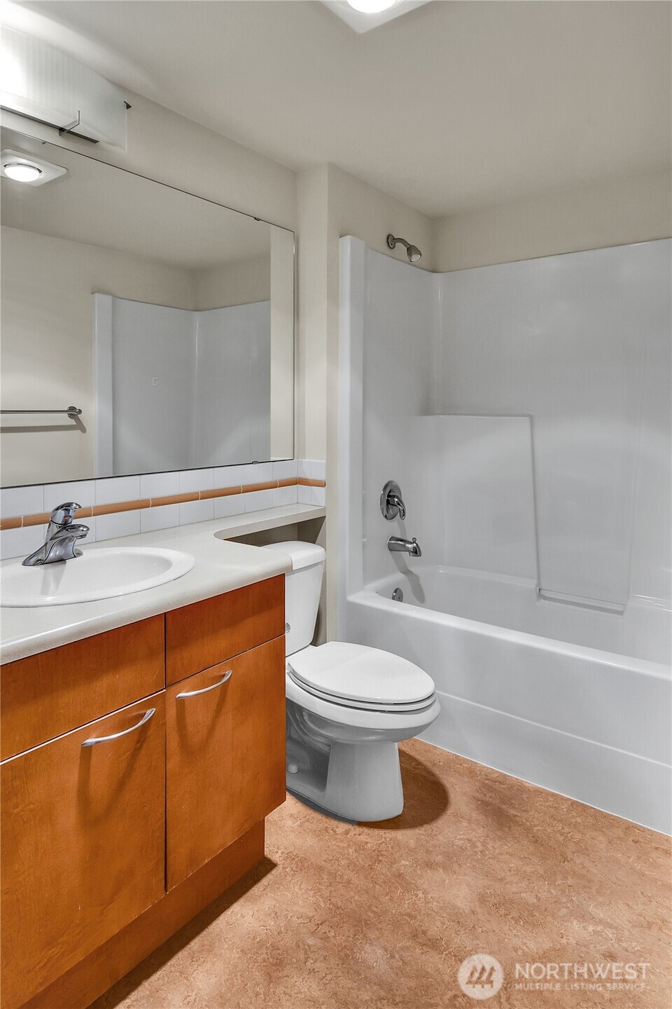 12334 31st Avenue NE #607, Seattle, WA 98125