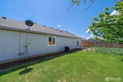 407 S Street SW, Quincy, WA 98848 - Photo 6