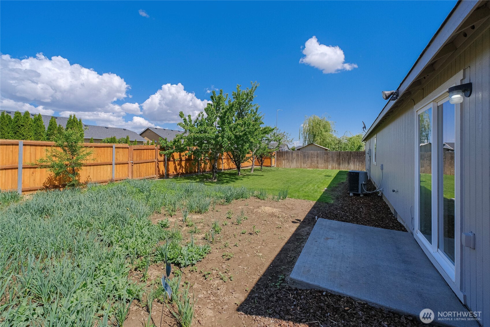 407 S Street SW, Quincy, WA 98848