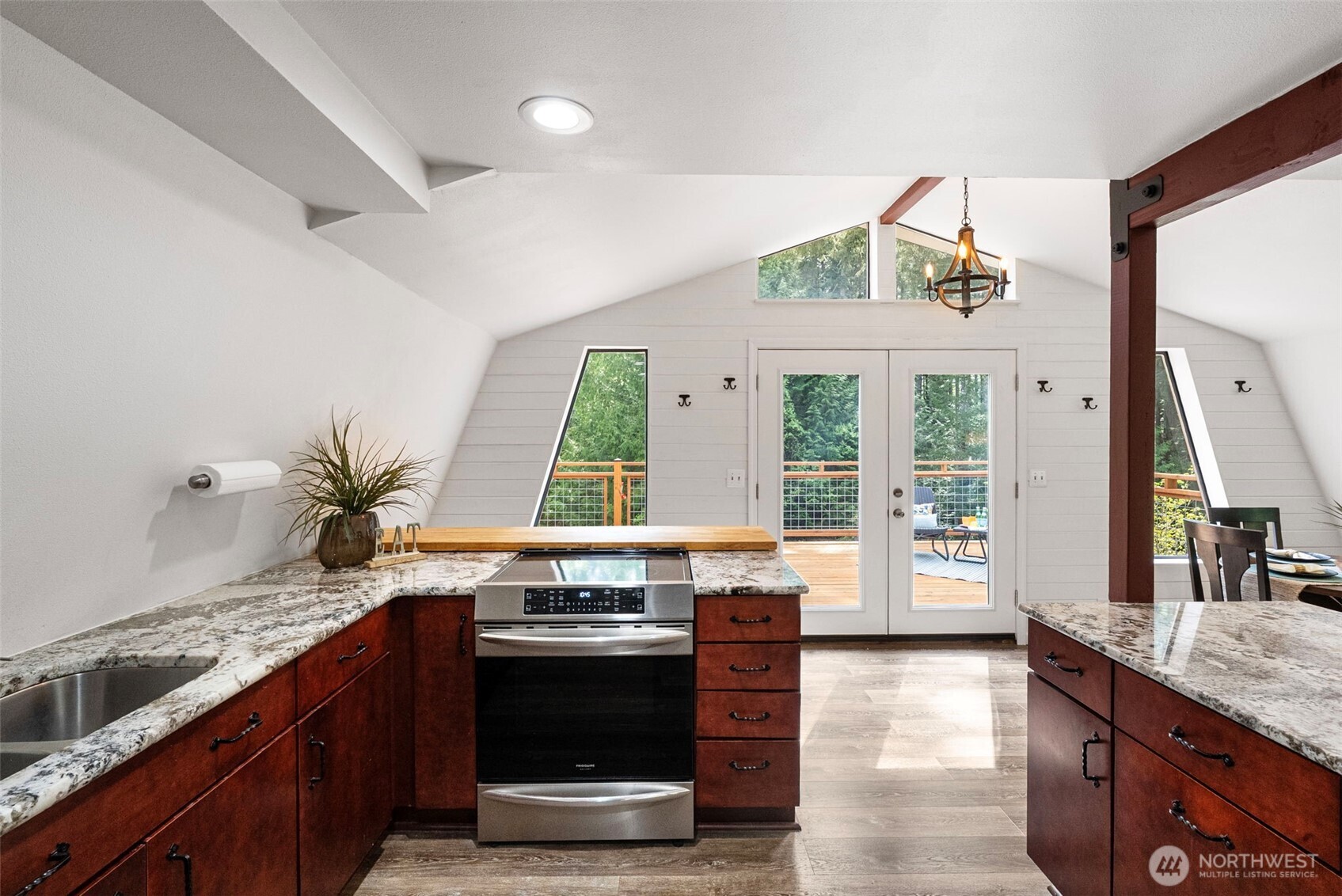 9001 NW Dishman Road , Bremerton, WA 98312