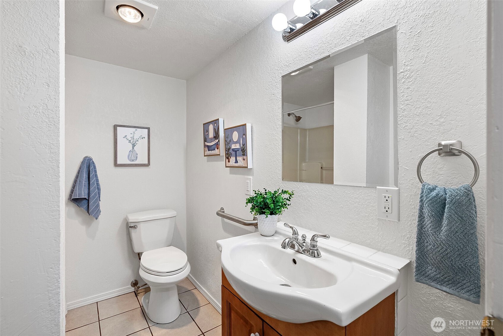 9001 NW Dishman Road , Bremerton, WA 98312