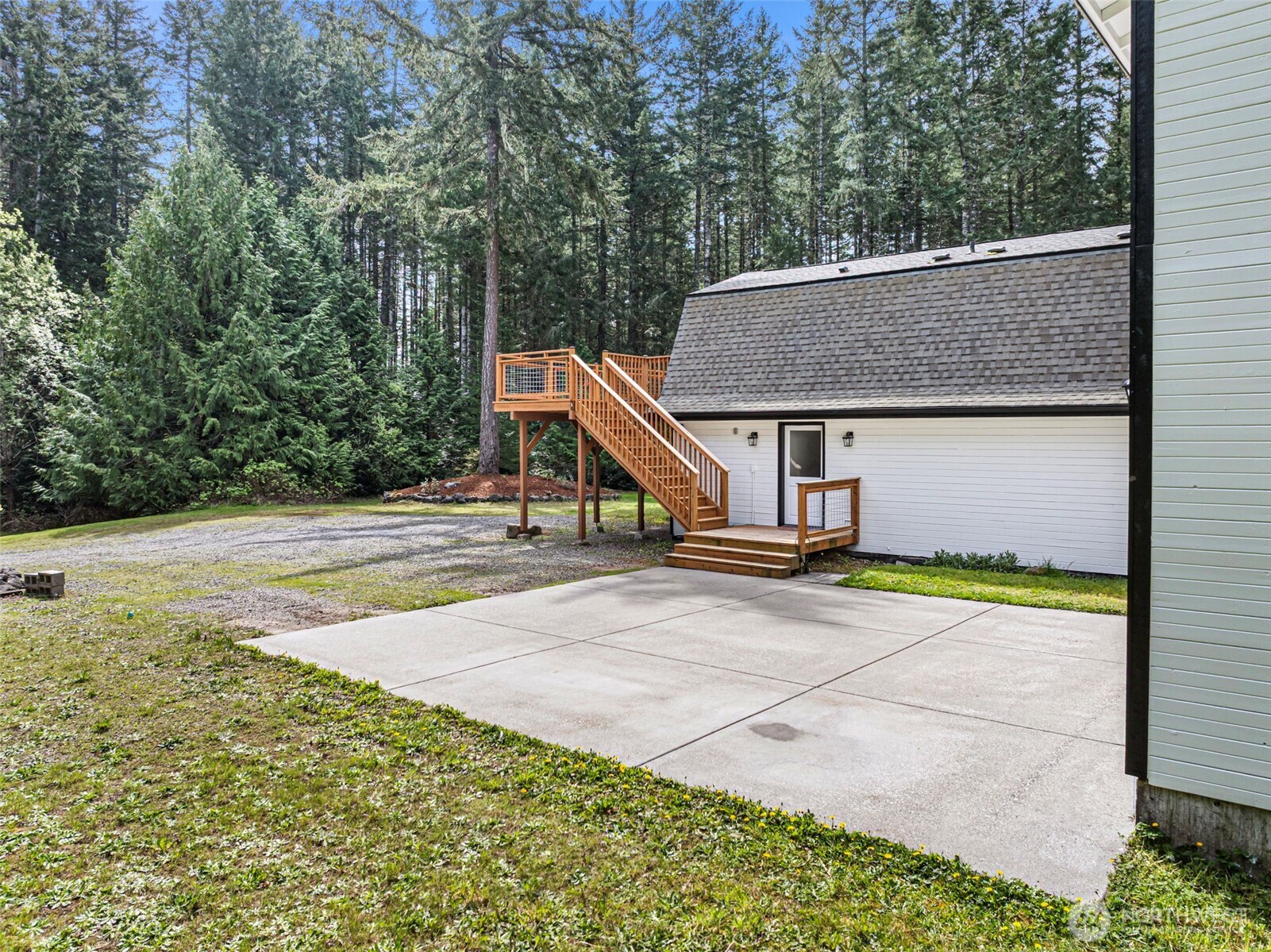 9001 NW Dishman Road , Bremerton, WA 98312