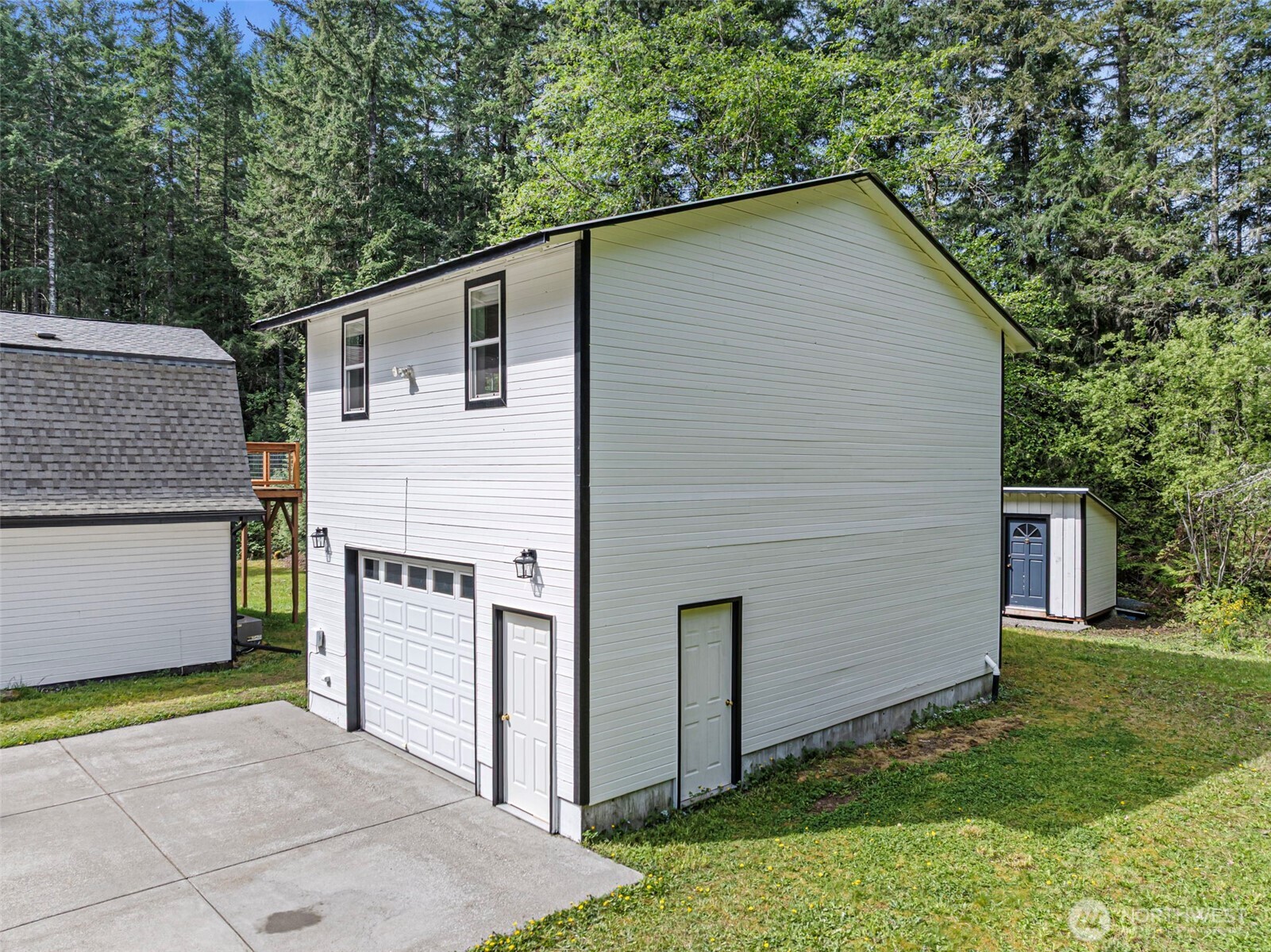 9001 NW Dishman Road , Bremerton, WA 98312