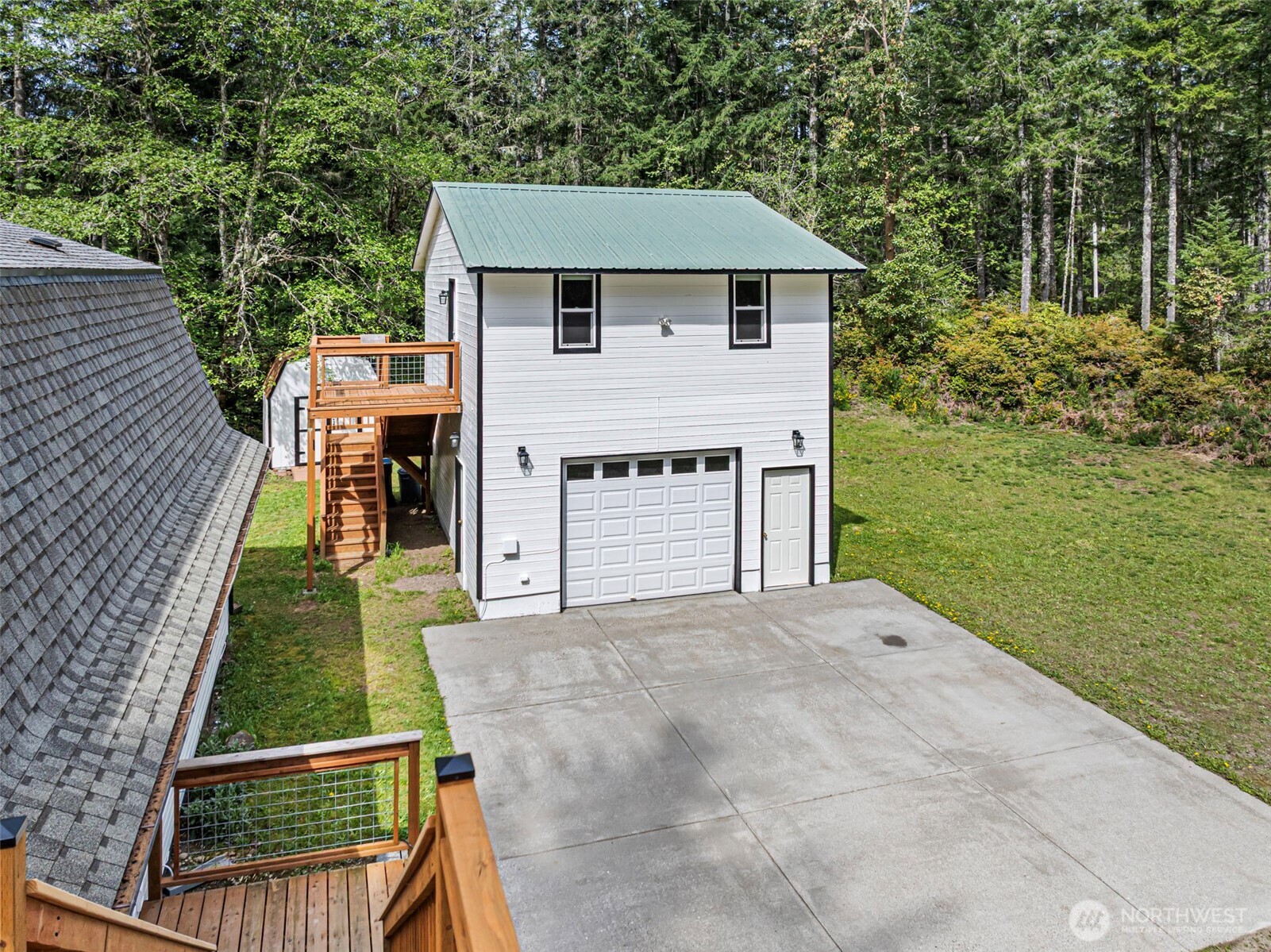 9001 NW Dishman Road , Bremerton, WA 98312