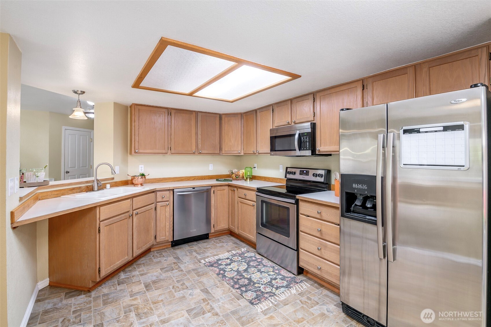 6004 Regents Lane SE, Olympia, WA 98513