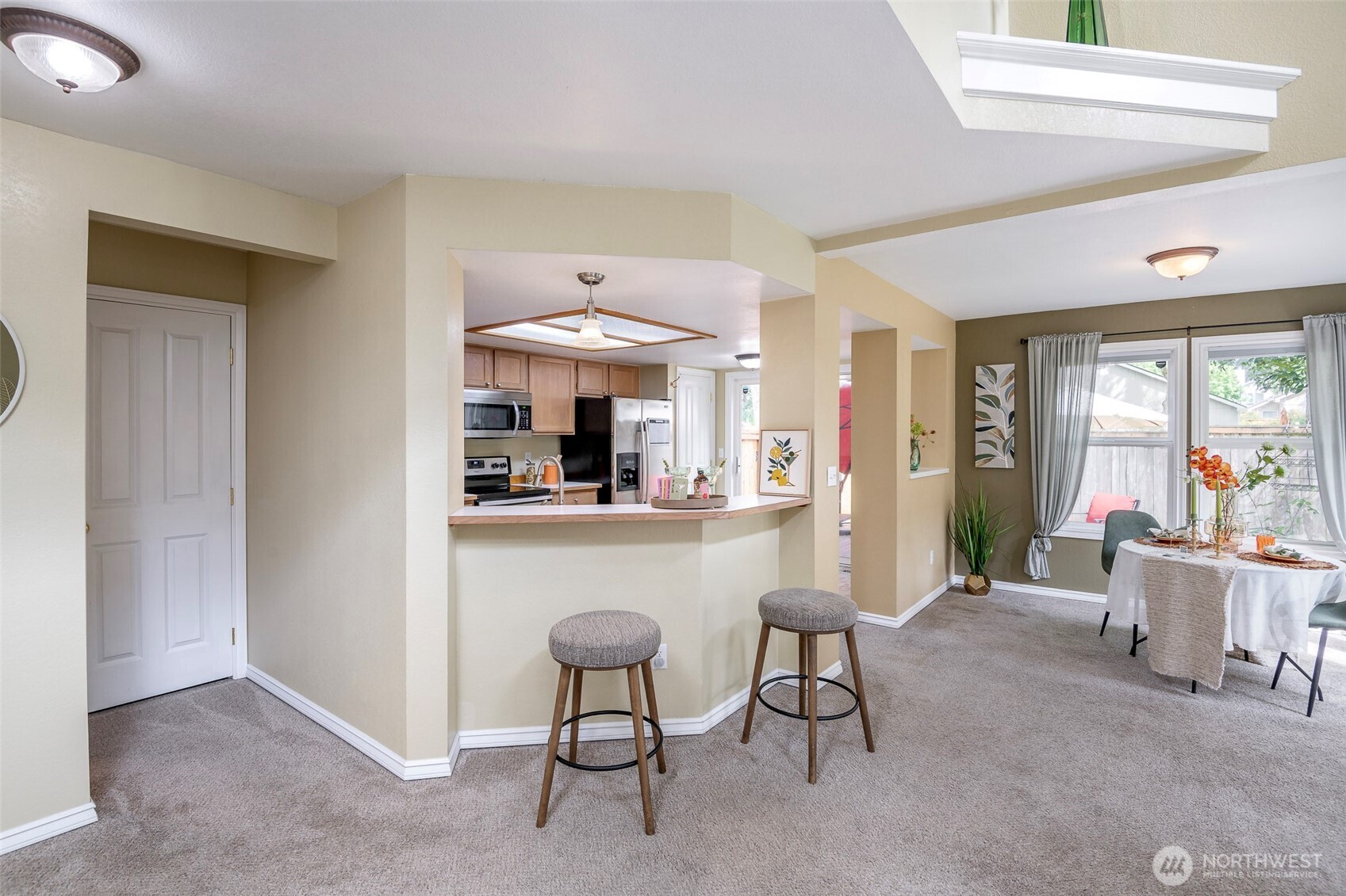 6004 Regents Lane SE, Olympia, WA 98513