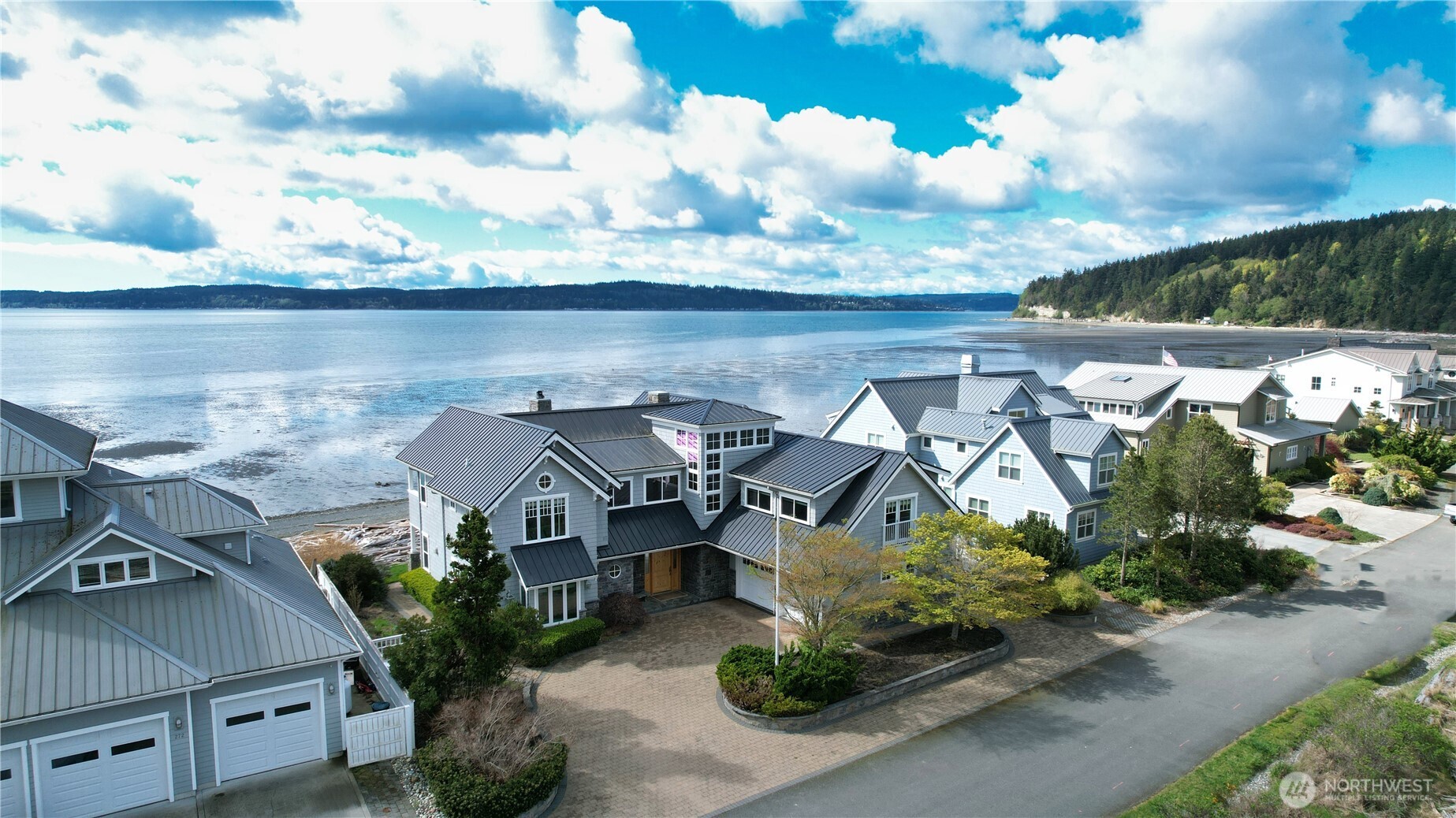 258 Gough Road , Camano Island, WA 98282