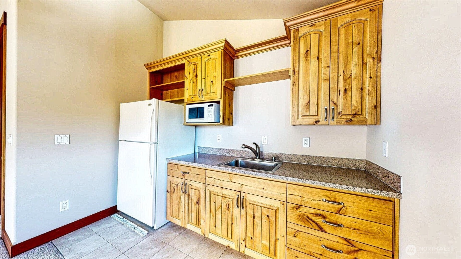 258 Gough Road , Camano Island, WA 98282
