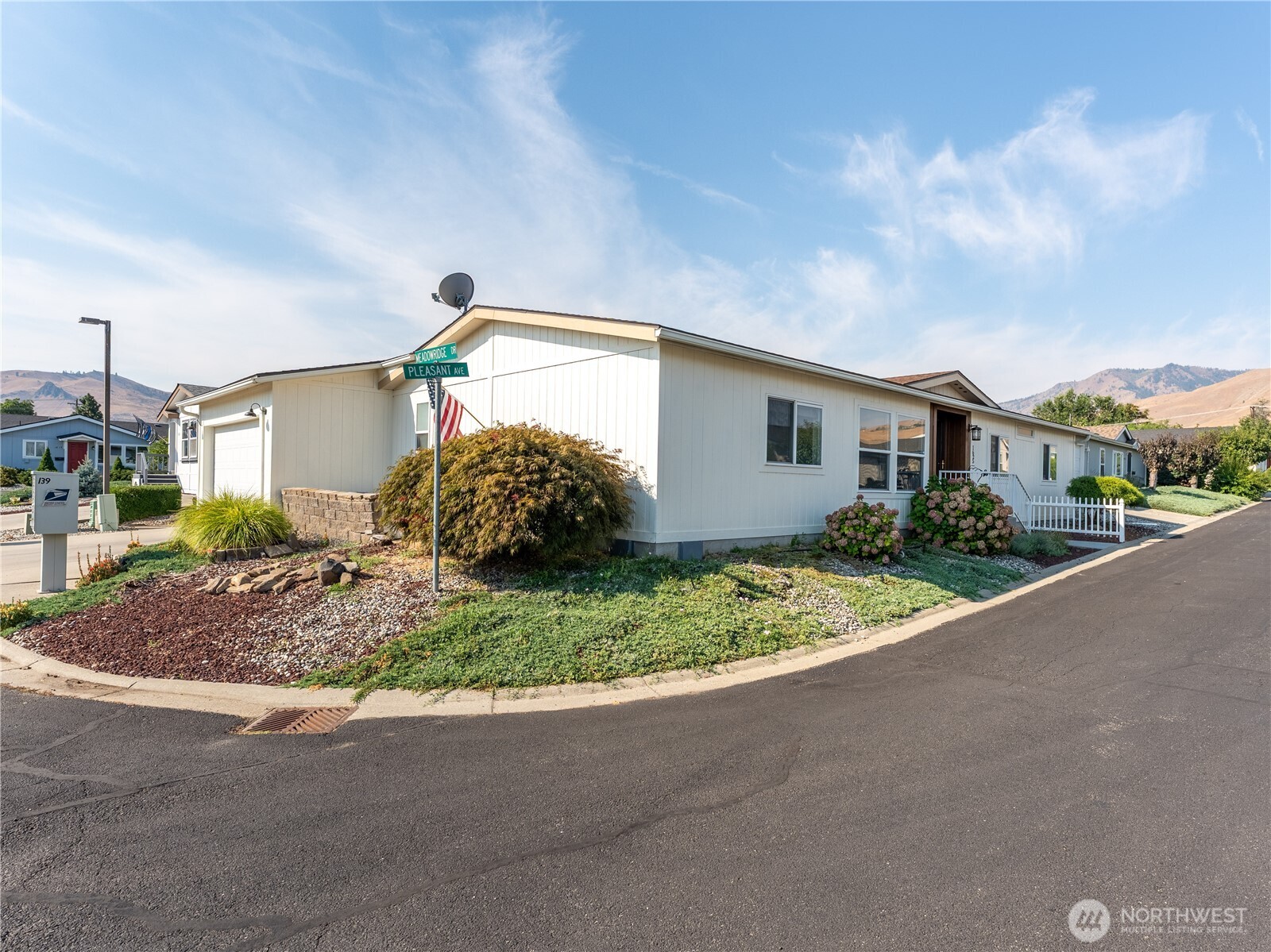 1625 Pleasant Avenue , Wenatchee, WA 98801