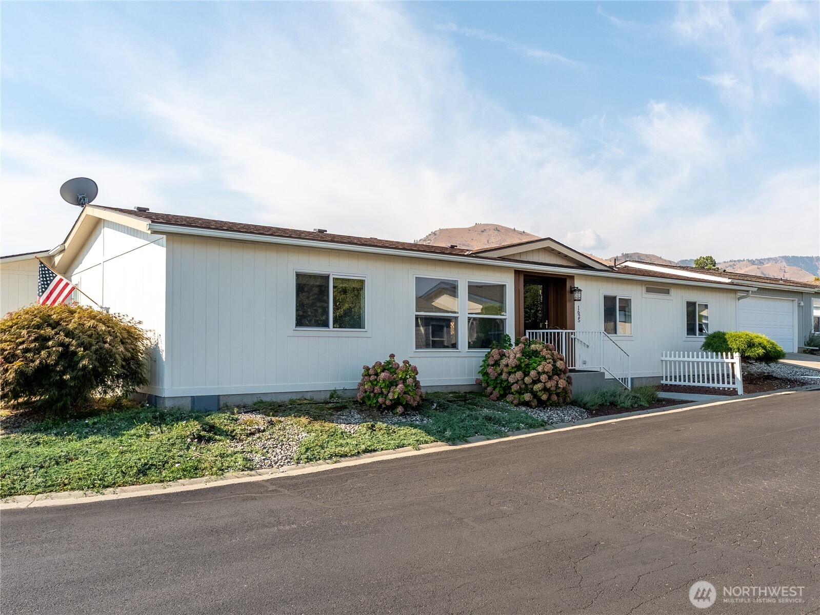 1625 Pleasant Avenue , Wenatchee, WA 98801