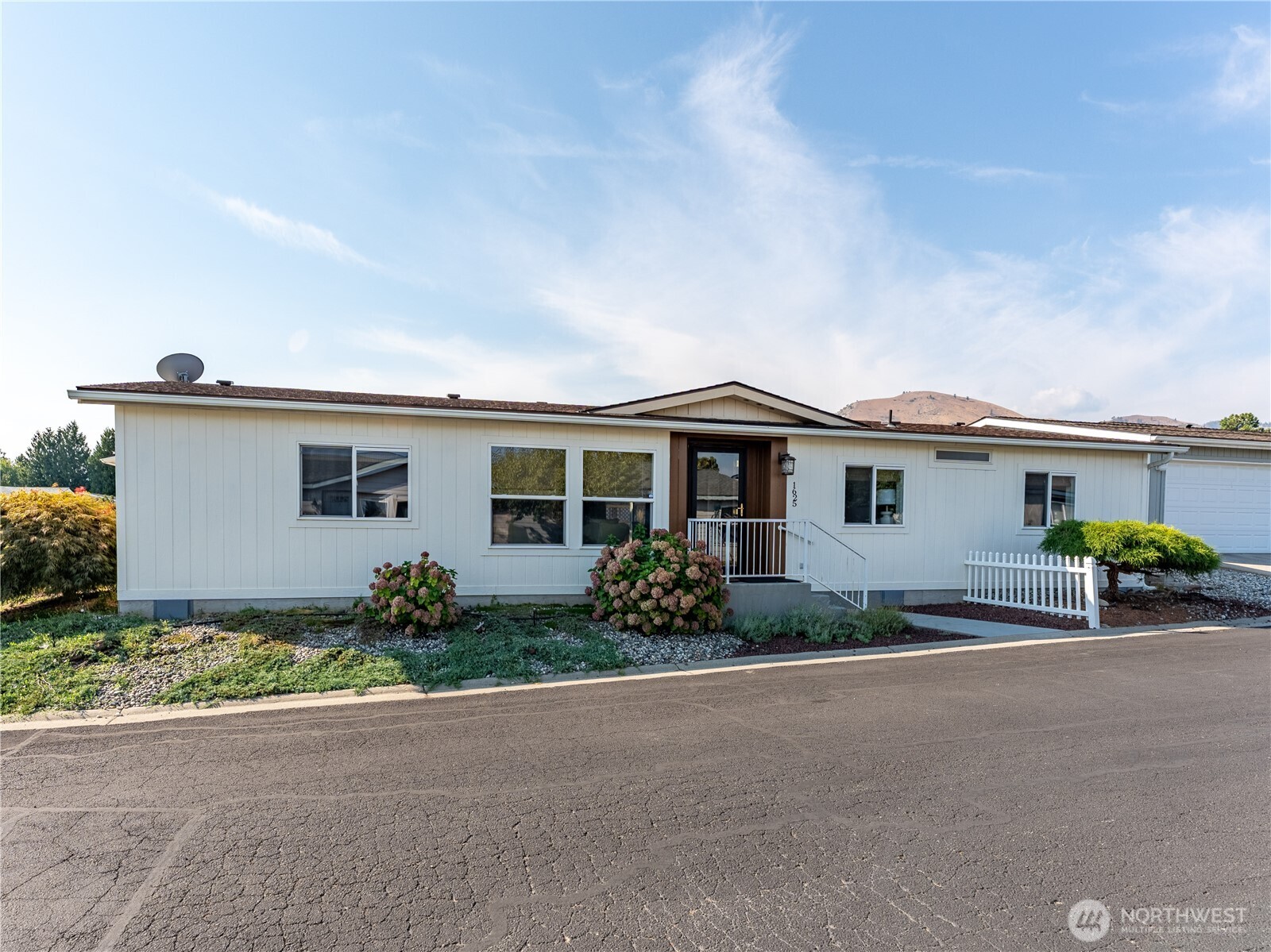 1625 Pleasant Avenue , Wenatchee, WA 98801