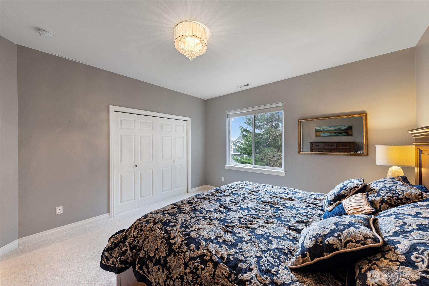 865 Burlington Heights Drive , Burlington, WA 98233-1492