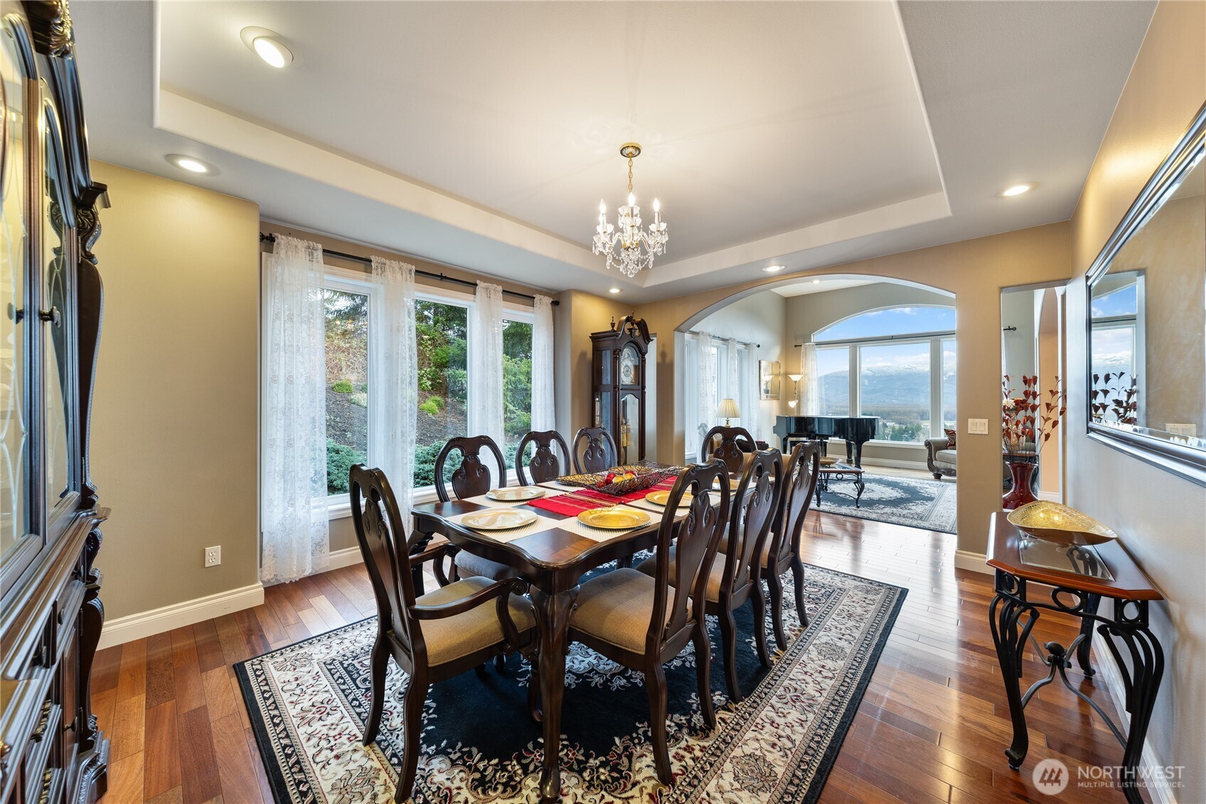 865 Burlington Heights Drive , Burlington, WA 98233-1492