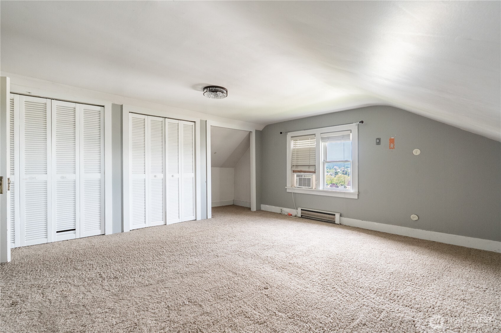 400 Cedar Avenue S, Renton, WA 98057