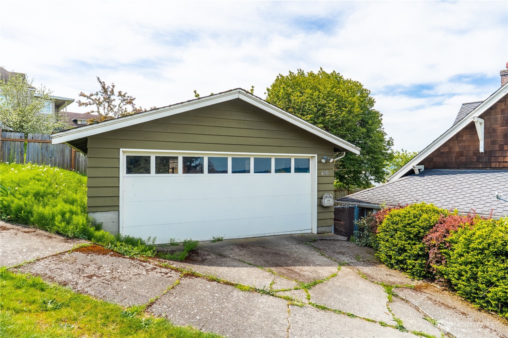 400 Cedar Avenue S, Renton, WA 98057