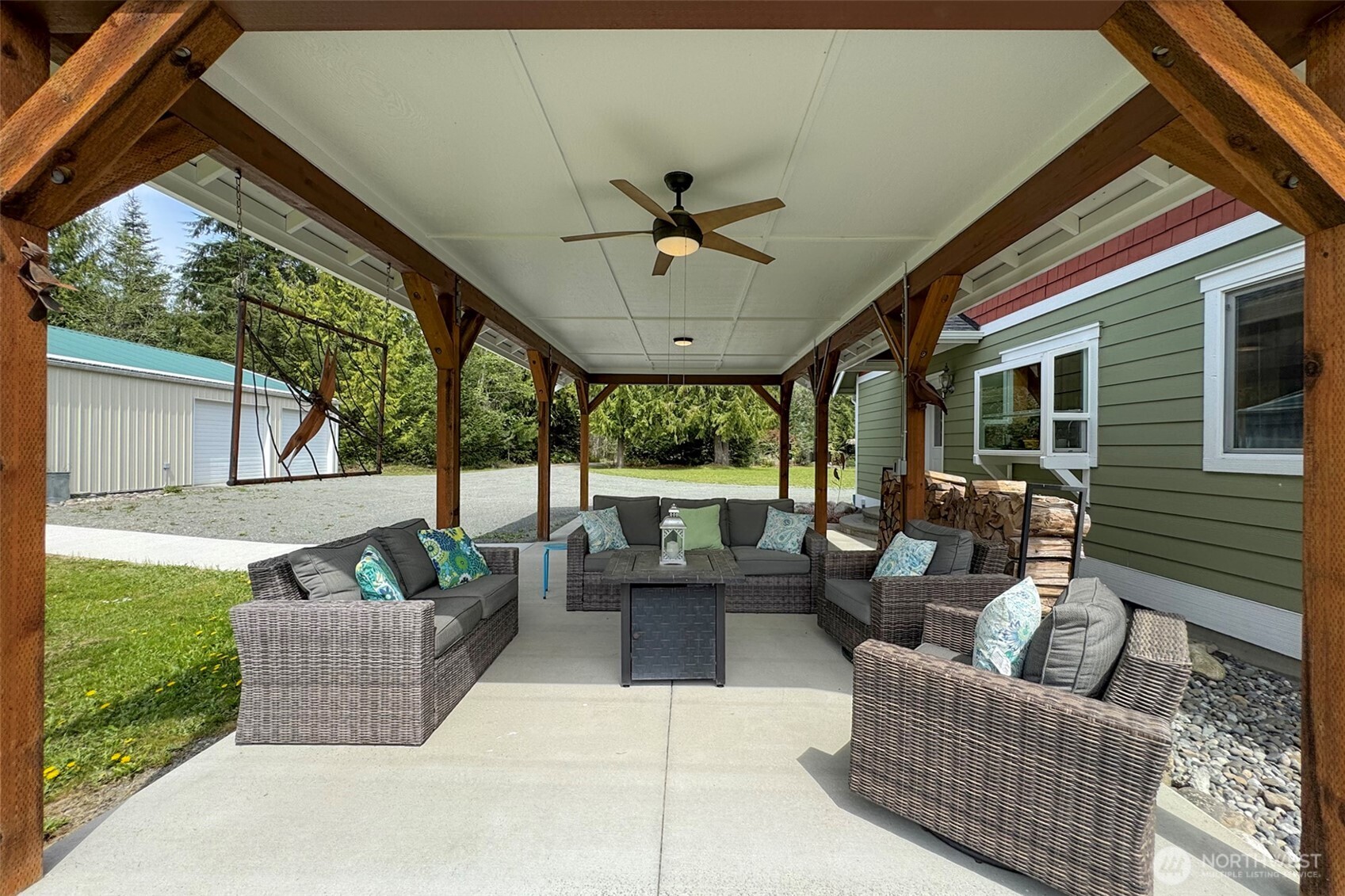 1082 Ripplebrook Drive , Port Angeles, WA 98362