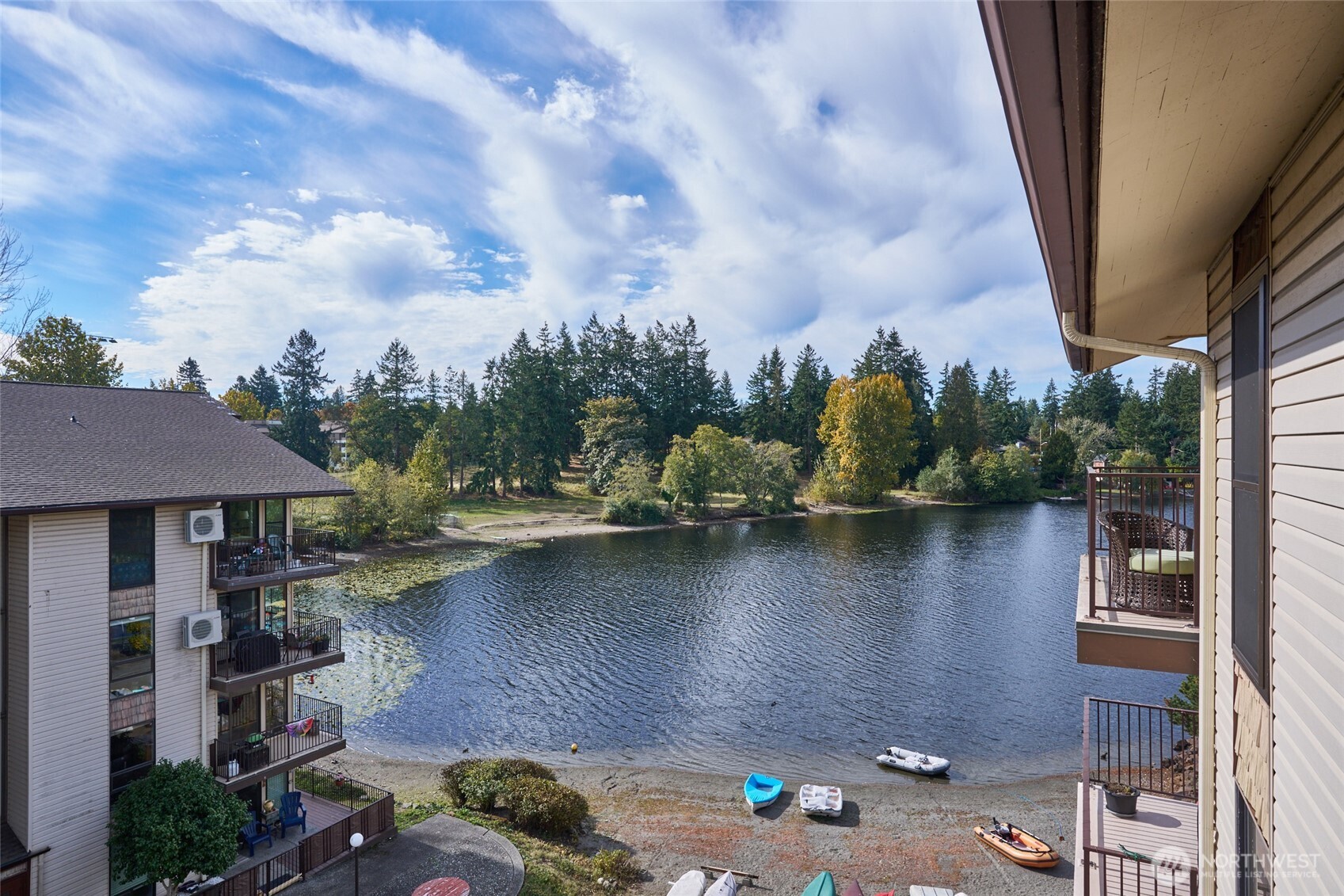 13229 Linden Avenue N #403B, Seattle, WA 98133