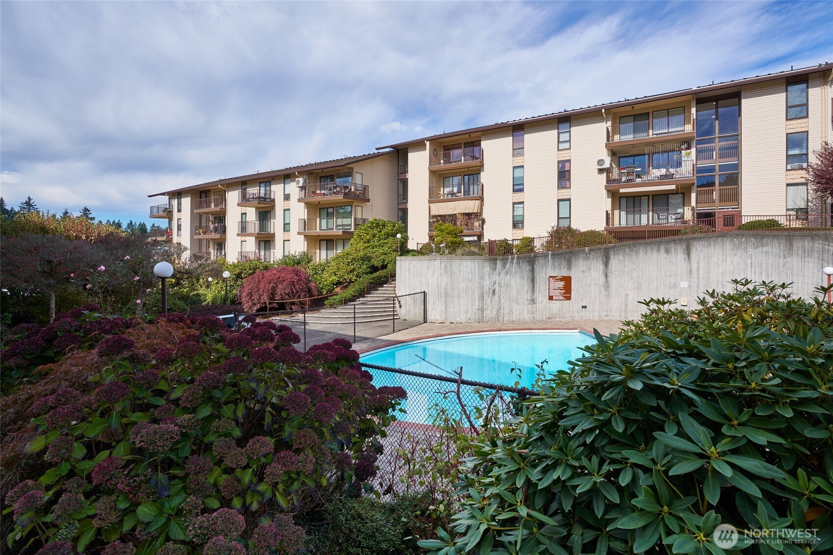 13229 Linden Avenue N #403B, Seattle, WA 98133