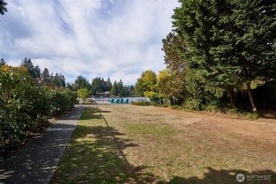 13229 Linden Avenue N #403B, Seattle, WA 98133 - Photo 17