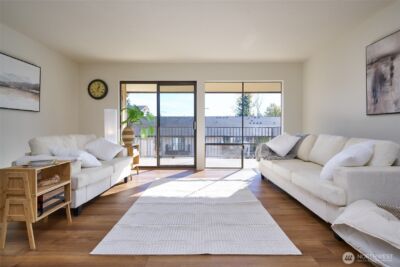 13229 Linden Avenue N #403B, Seattle, WA 98133 - Photo 32