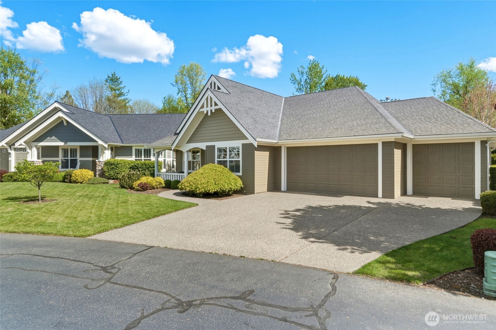 970 SE Creekside Drive , College Place, WA 99324