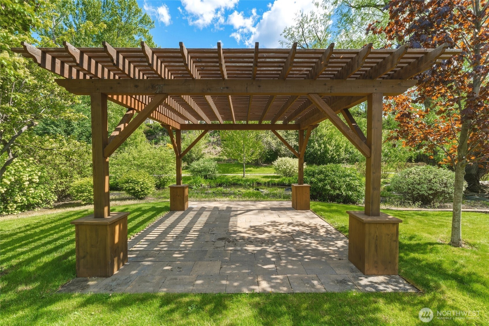 970 SE Creekside Drive , College Place, WA 99324