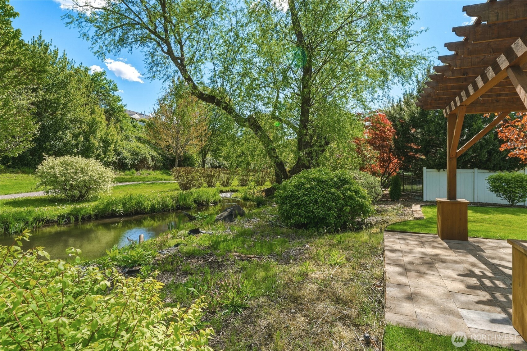 970 SE Creekside Drive , College Place, WA 99324