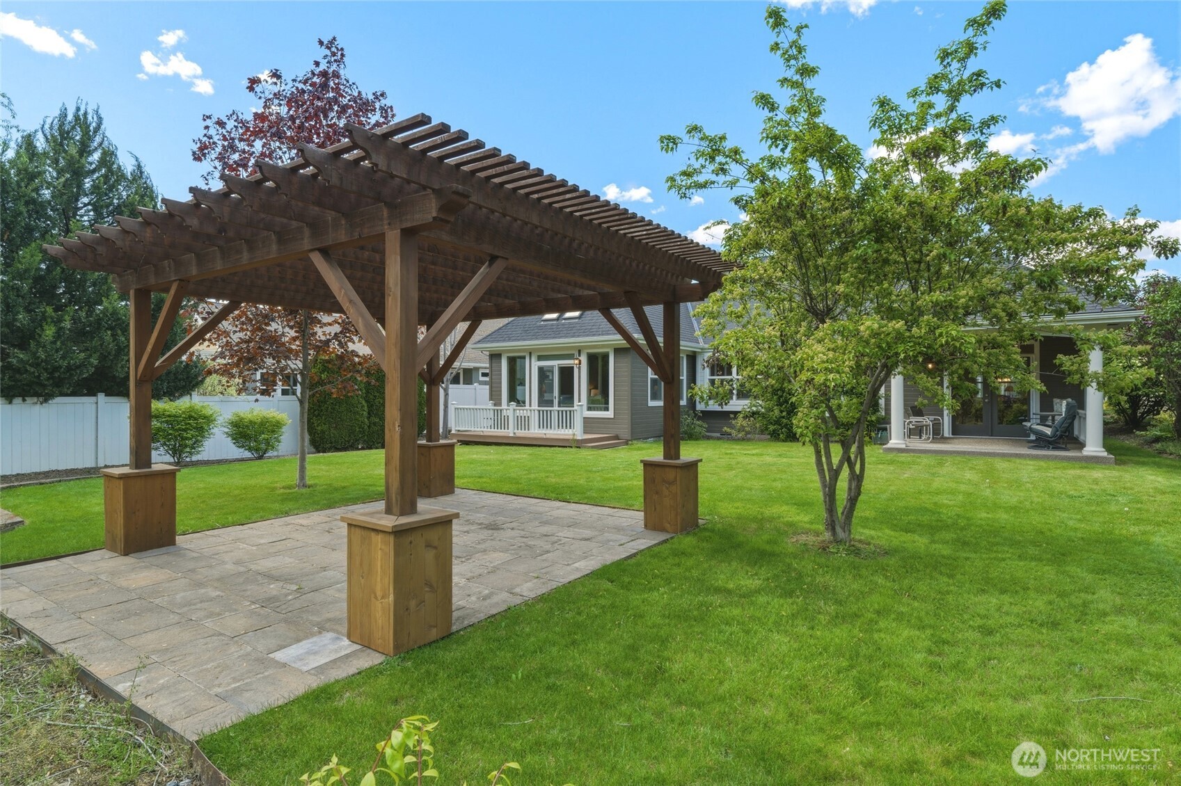 970 SE Creekside Drive , College Place, WA 99324