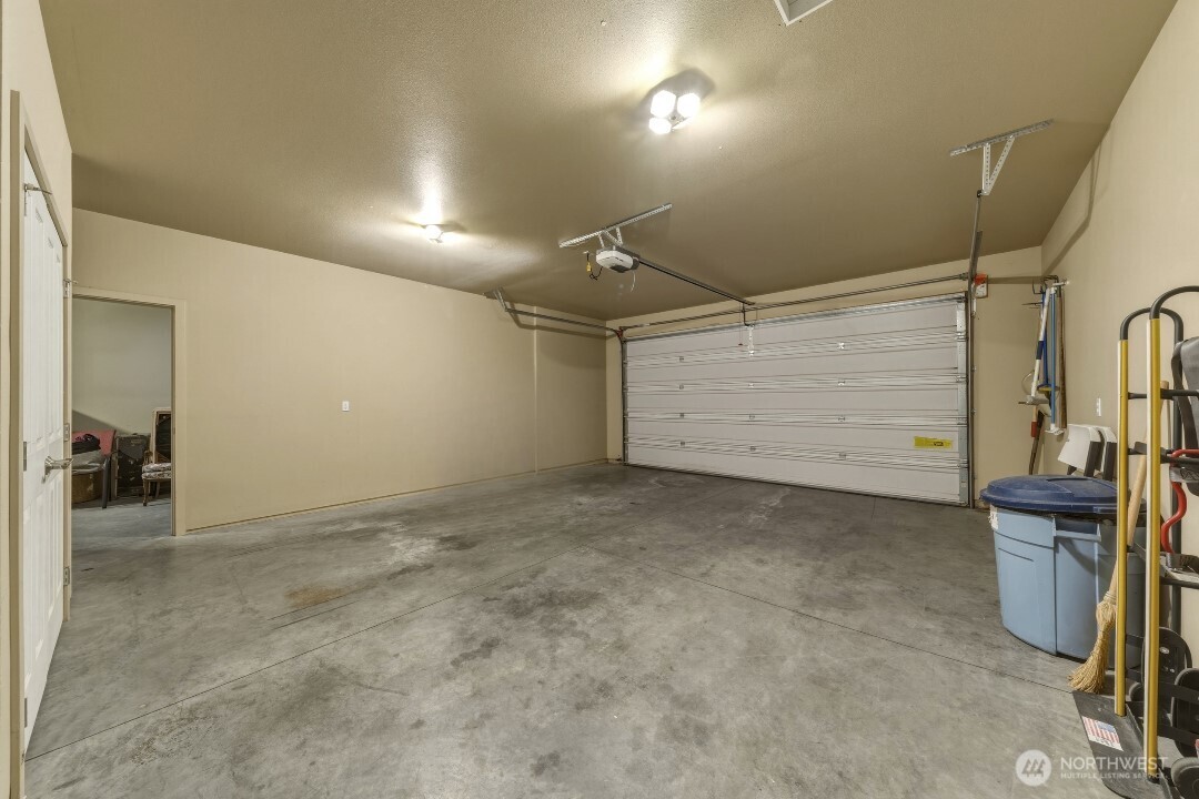 970 SE Creekside Drive , College Place, WA 99324