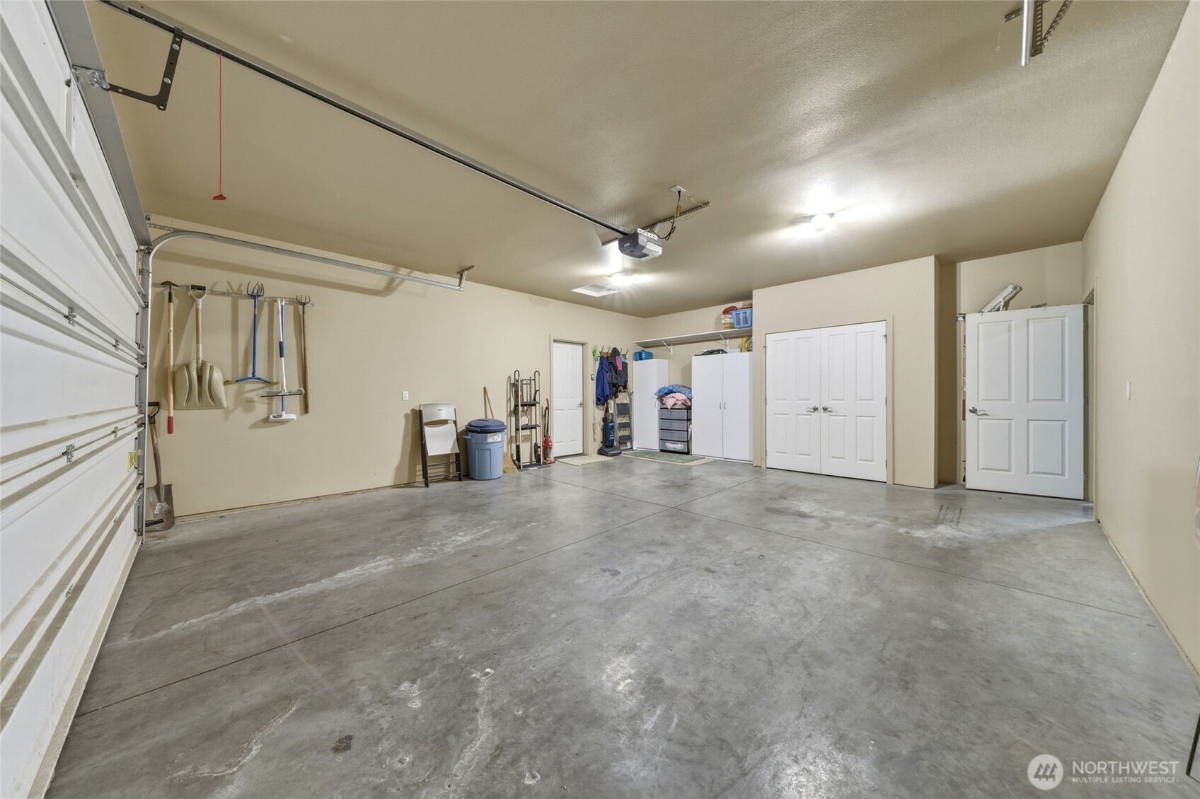 970 SE Creekside Drive , College Place, WA 99324
