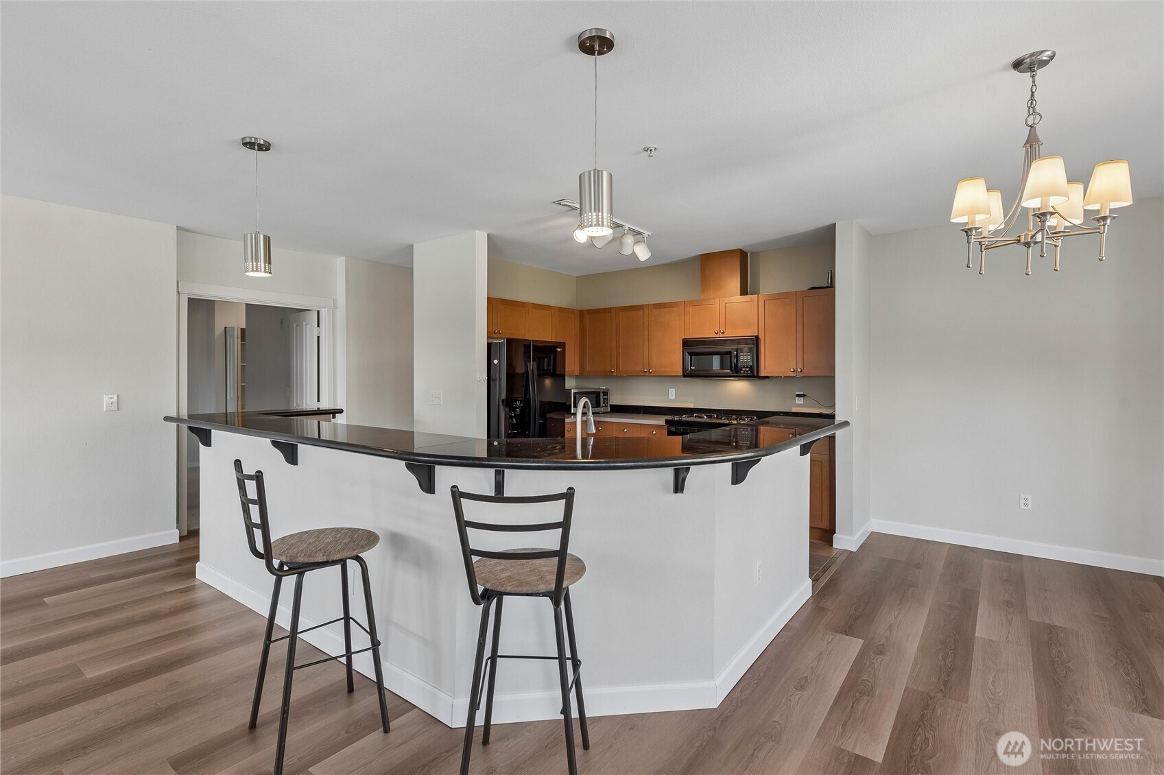 900 Aurora Ave , Seattle, WA 98109