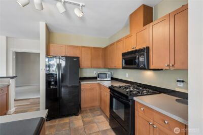 900 Aurora Ave , Seattle, WA 98109 - Photo 5