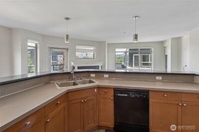 900 Aurora Ave , Seattle, WA 98109 - Photo 6