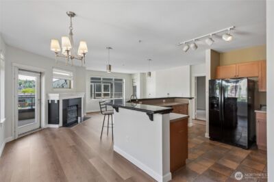 900 Aurora Ave , Seattle, WA 98109 - Photo 7