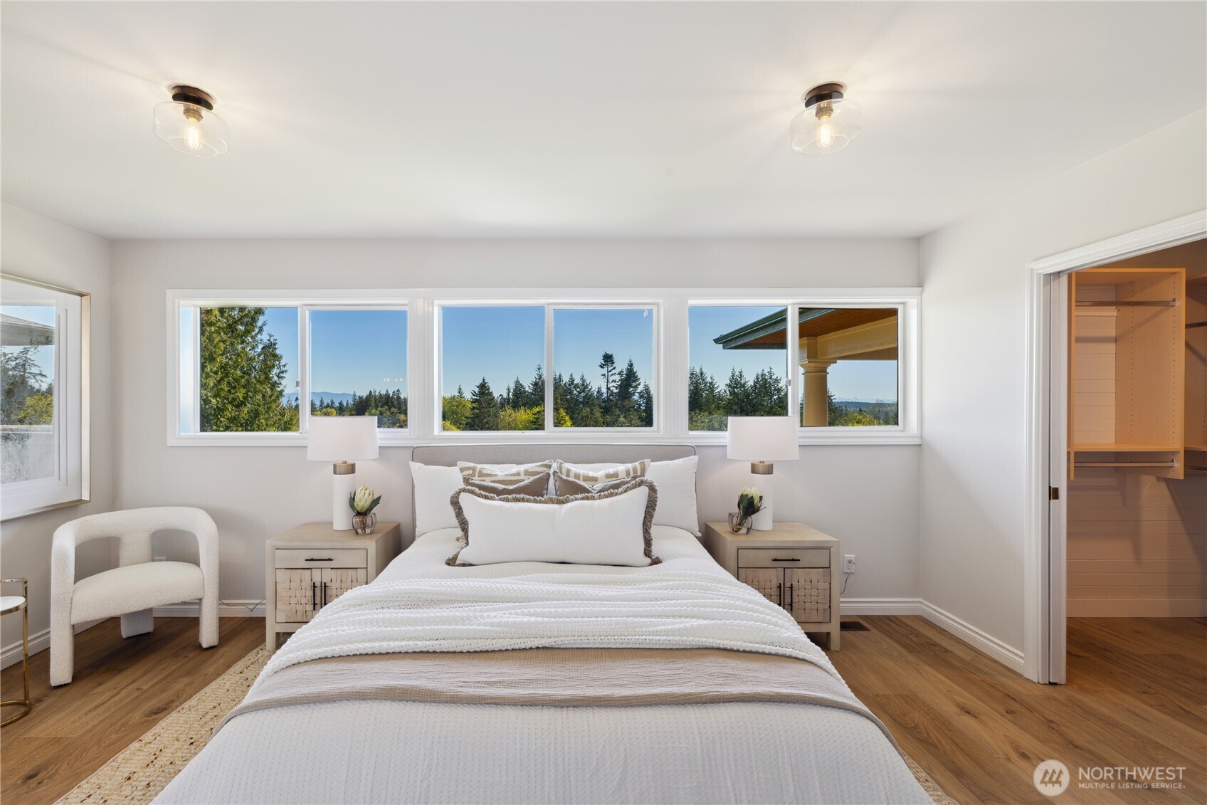 7001 Palm Lane , Anacortes, WA 98221