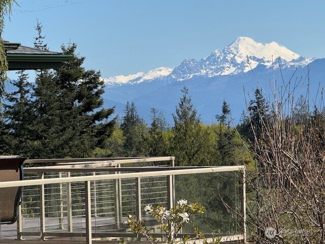 7001 Palm Lane , Anacortes, WA 98221