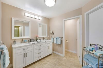 7001 Palm Lane , Anacortes, WA 98221 - Photo 31