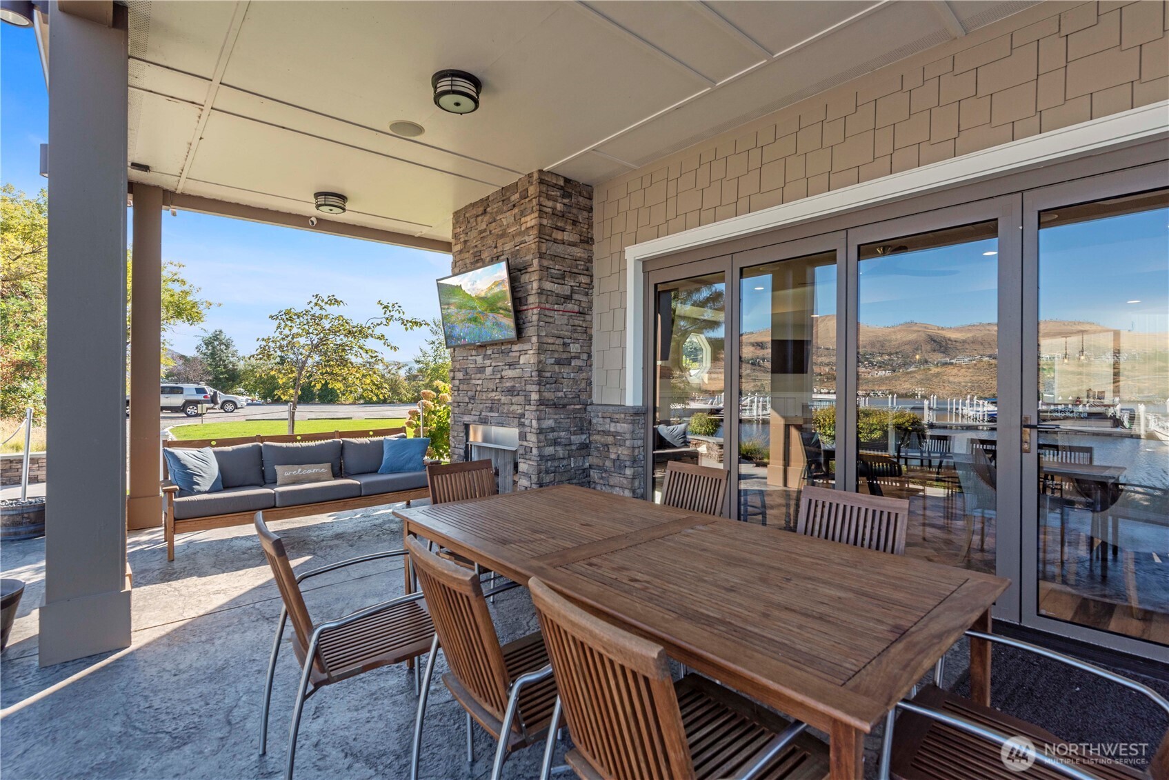 1350 #B8 W Woodin Avenue #B8, Chelan, WA 98816