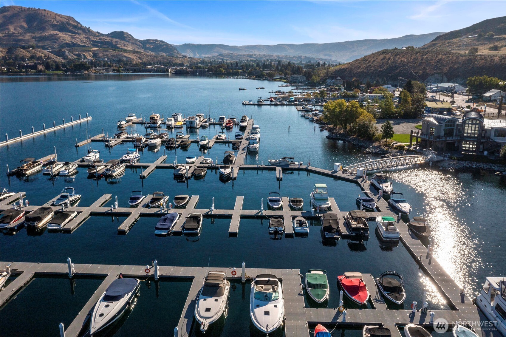 1350 #B8 W Woodin Avenue #B8, Chelan, WA 98816
