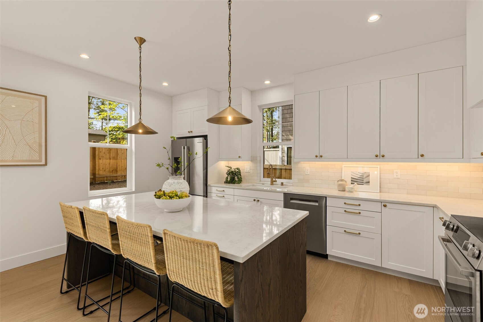 11608 NE 92nd Street , Kirkland, WA 98033