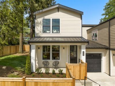 11608 NE 92nd Street , Kirkland, WA 98033 - Photo 2