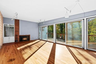 12117 SE 26th Street , Bellevue, WA 98005 - Photo 12