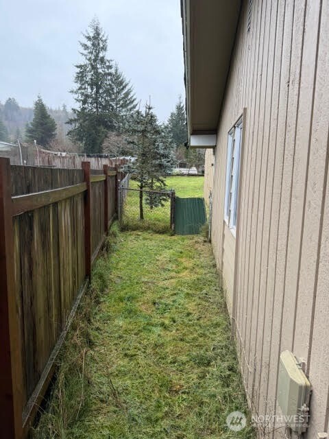 2 Evergreen Village Lane , Elma, WA 98541