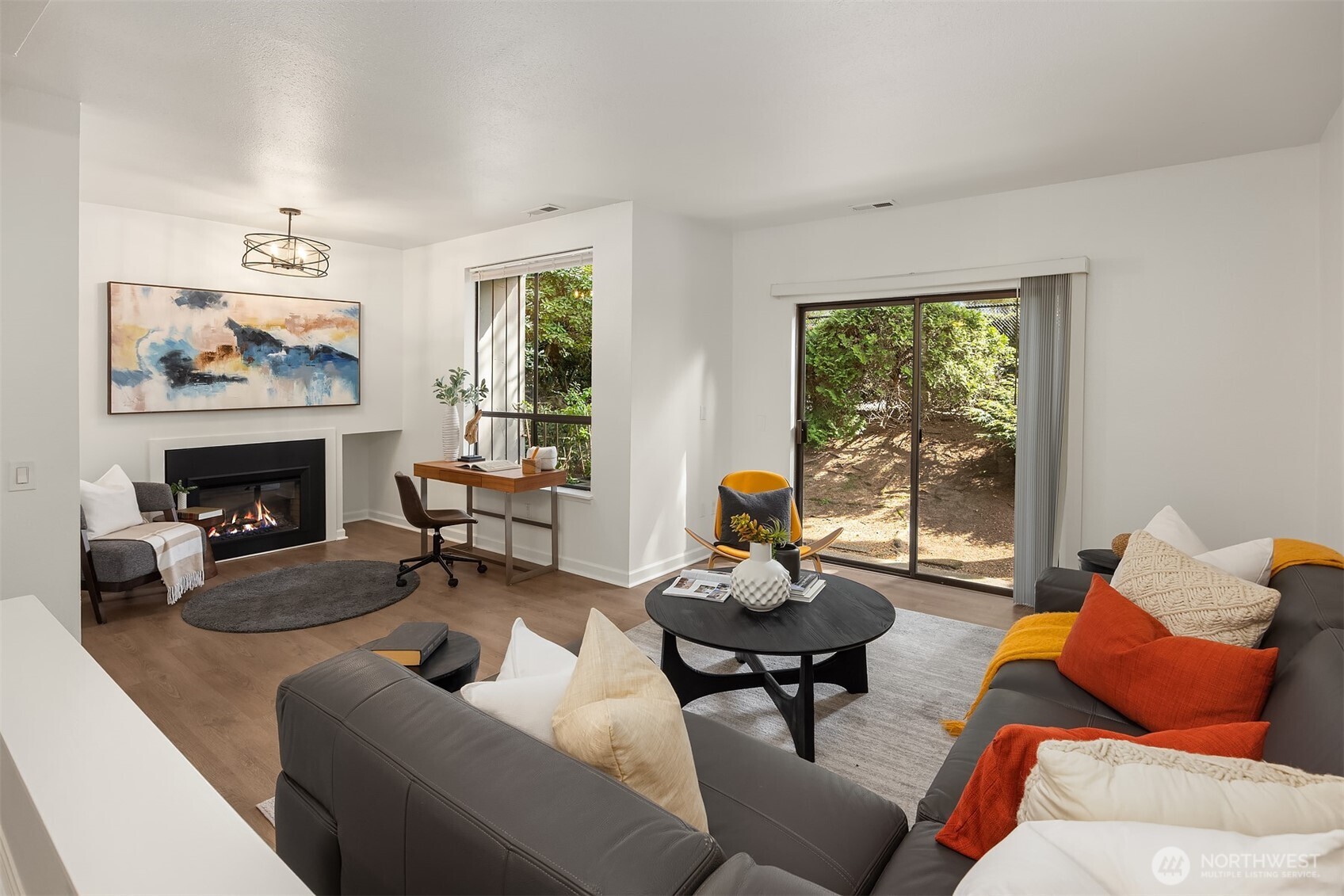 3428 108th Place NE #1, Bellevue, WA 98004