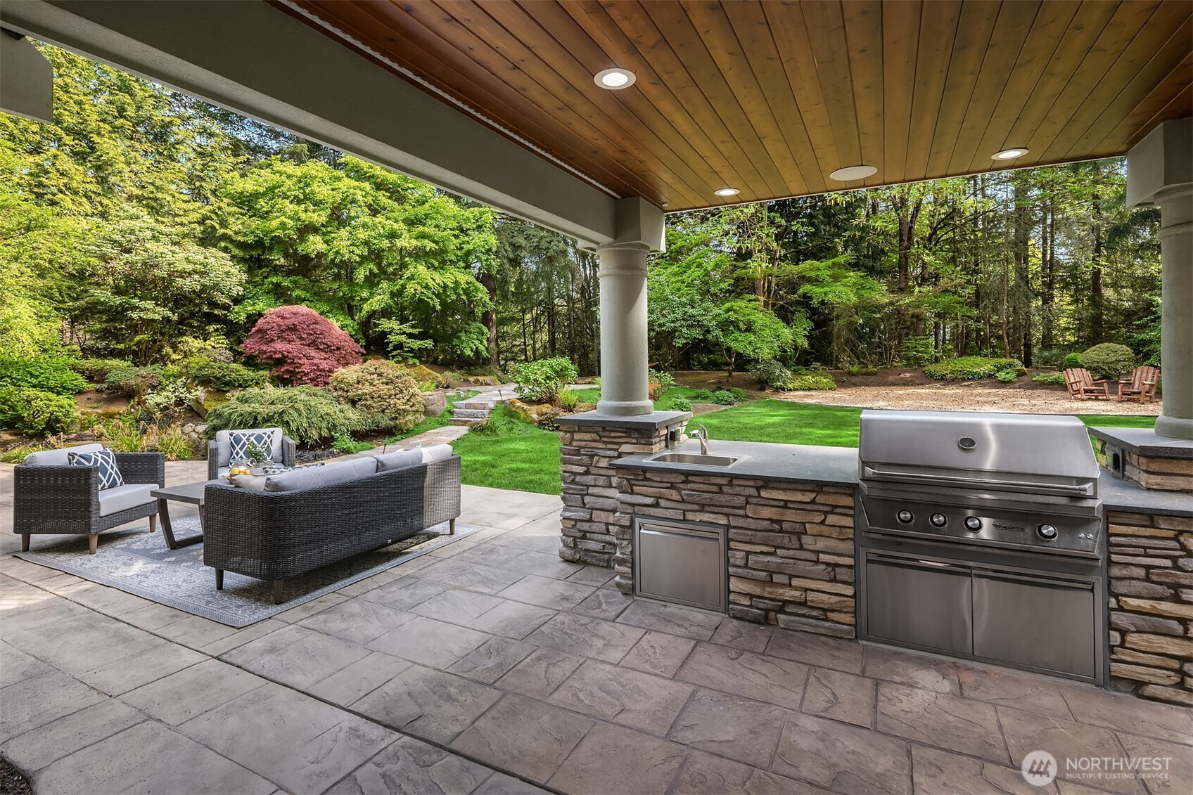 26345 NE 34th Street , Redmond, WA 98053