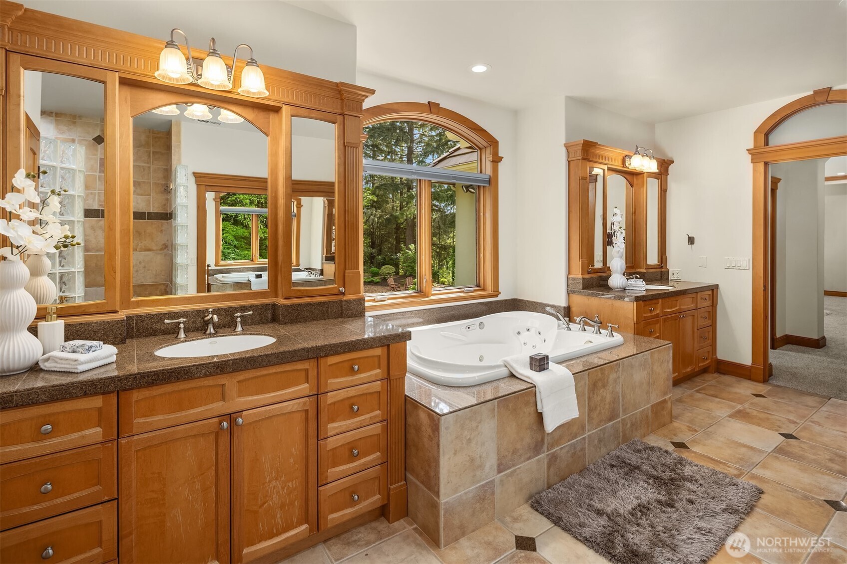 26345 NE 34th Street , Redmond, WA 98053