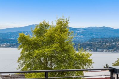 1110 C 34th Avenue , Seattle, WA 98122 - Photo 5